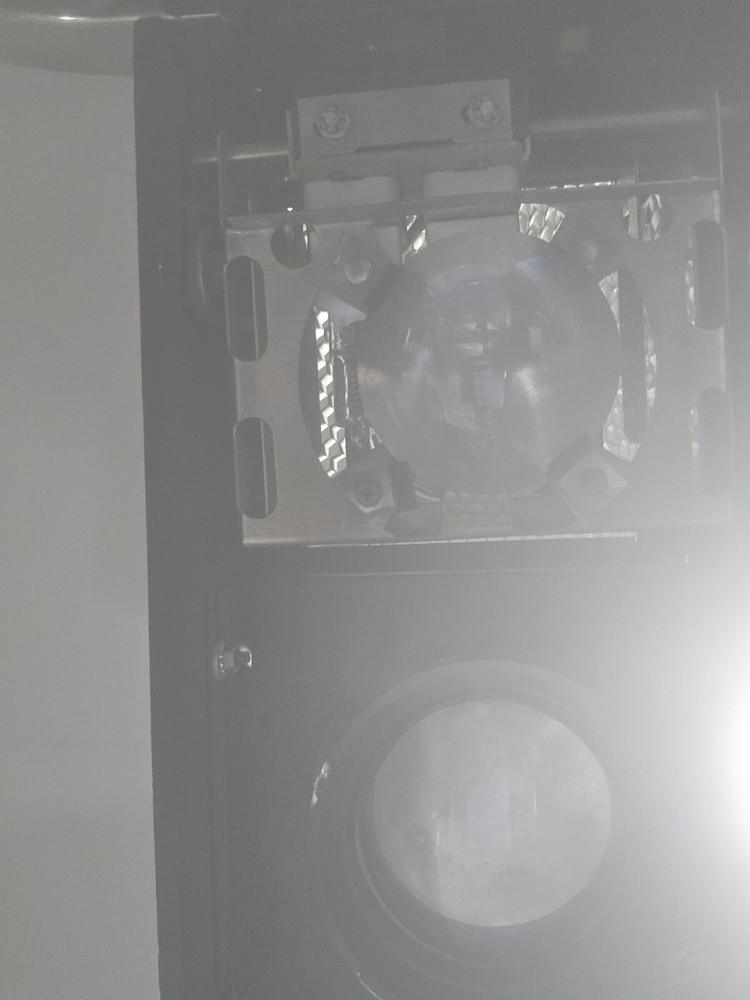 Beseler/Da-Lite P E T 100 Portable Overhead Transparency Projector