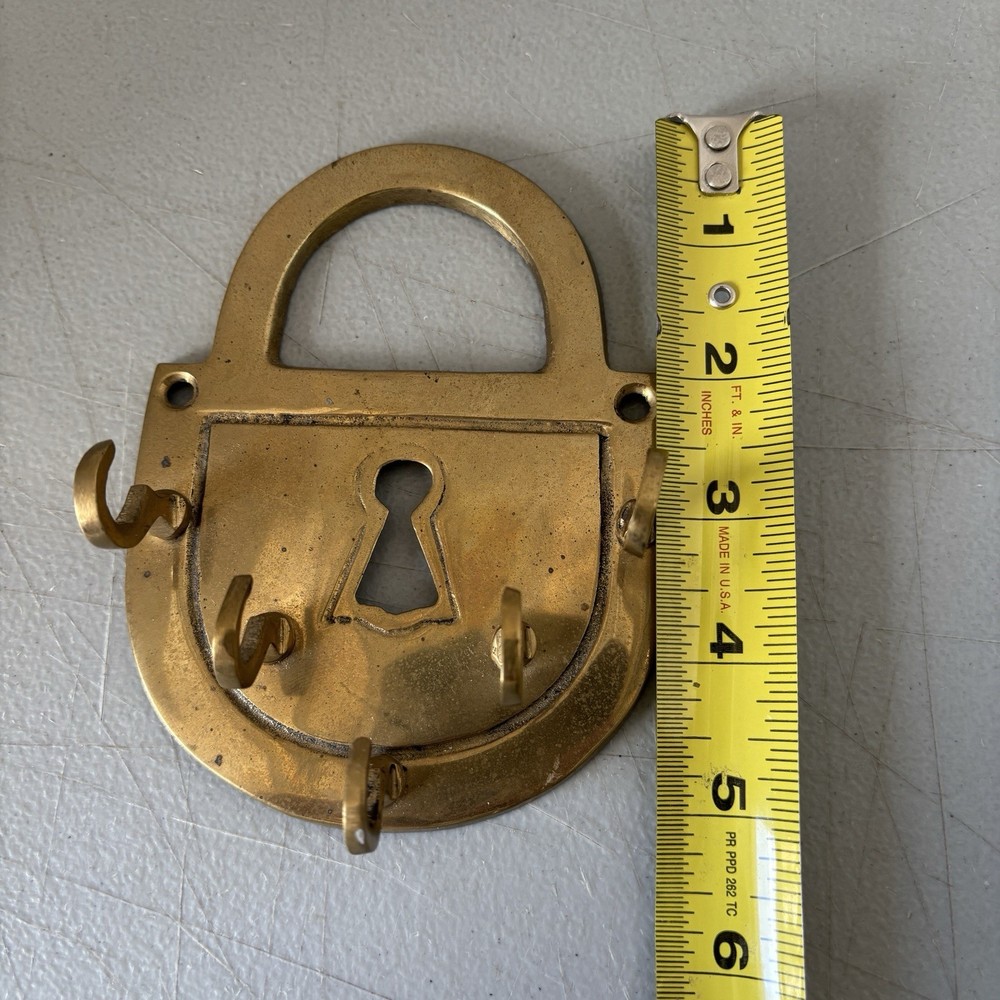Vintage Solid Brass Wall Hanging Door Key Hole Key Holder READ