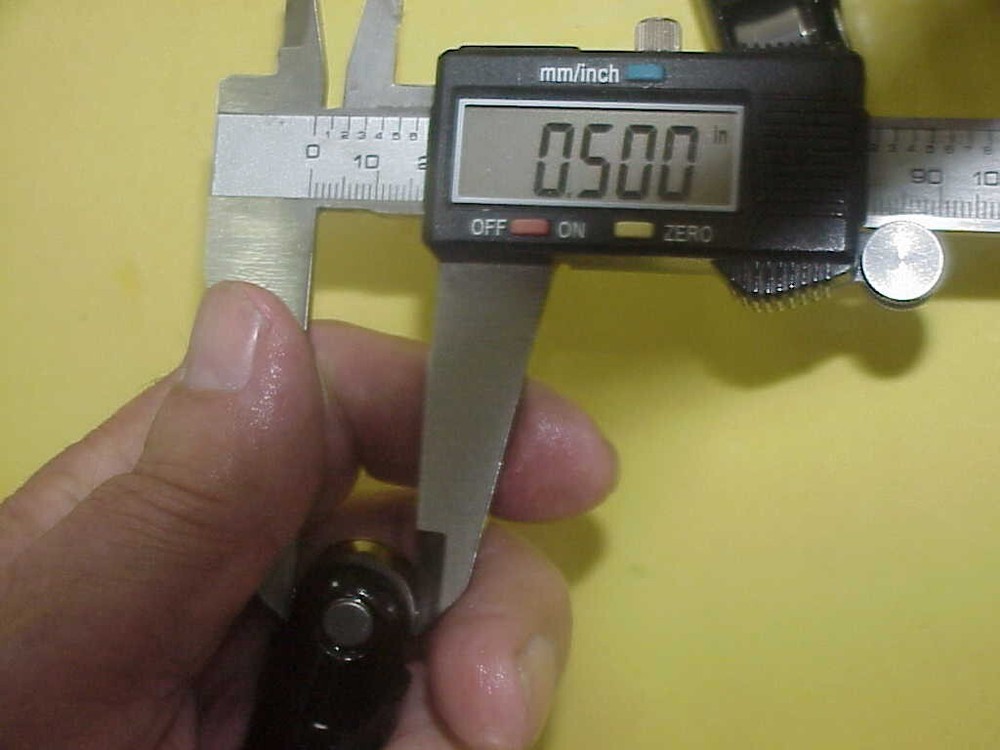 16 NEW Comp Cams 842" DLC Coated Centered Solid Roller Lifters L@@K