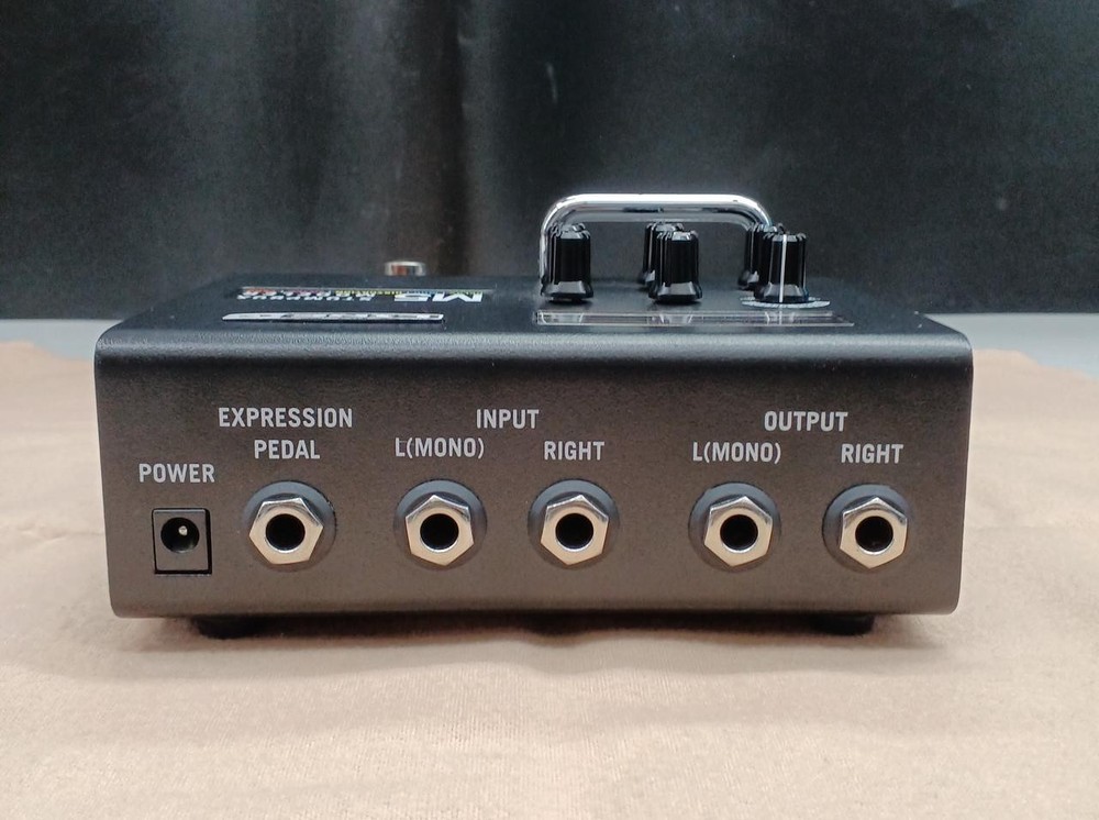 LINE6 M5 STOMPBOX ER MULTI-EFFECTOR 953396