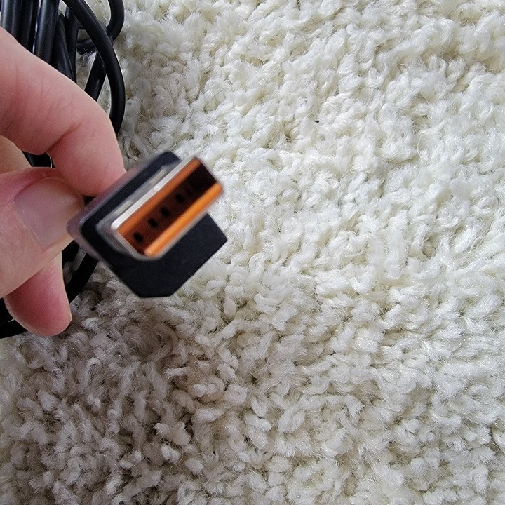 Microsoft Xbox 360 Kinect Sensor Bar Model 1473 Black w/ Kinect Adventures