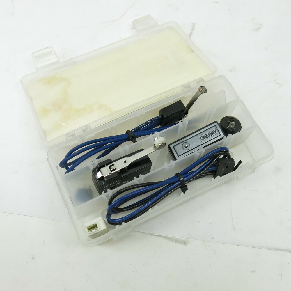 Cherry Microswitch Kit GPTCRS11 33-01 Cables, Adapters - NOS