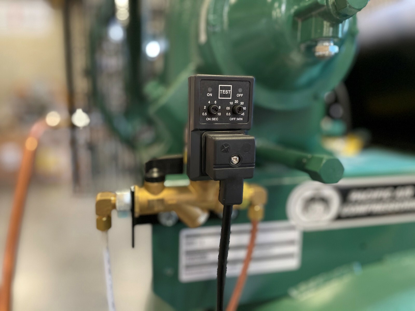 Champion Air Compressor Electric Auto Tank drain with strainer TEN001368