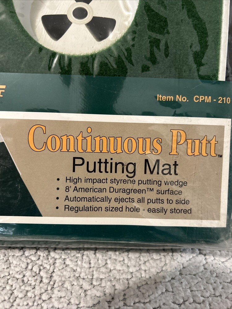 Putting Mat