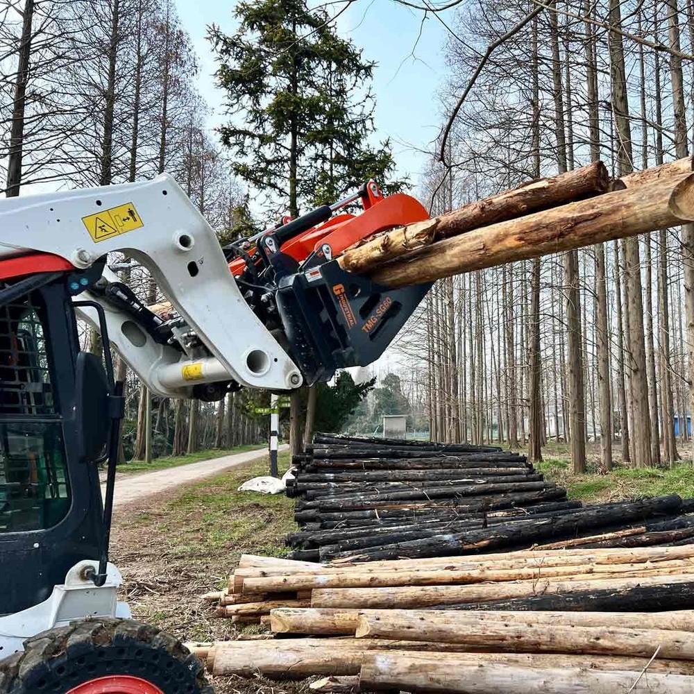 60in Working Width Grapple 2600lb Lift Heavy Debris