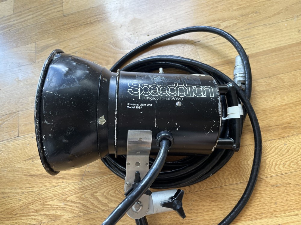 Speedotron Universal Light Head Strobe Model 102 #10