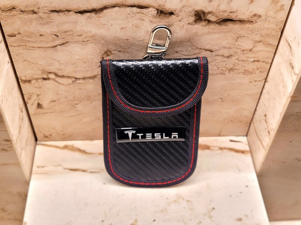 Exclusive Custom Tesla, 2 x PACK Faraday Pouch,