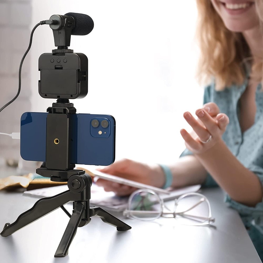 Smartphone Vlogging Kit for iPhone/Android w/ Light+Microphone+Tripod+Holder