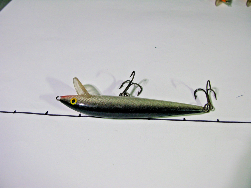 Vintage Rapala Countdown, Sinking Jerk-Bait, 4 1/2", 1/2oz, Black/Silver- EUC