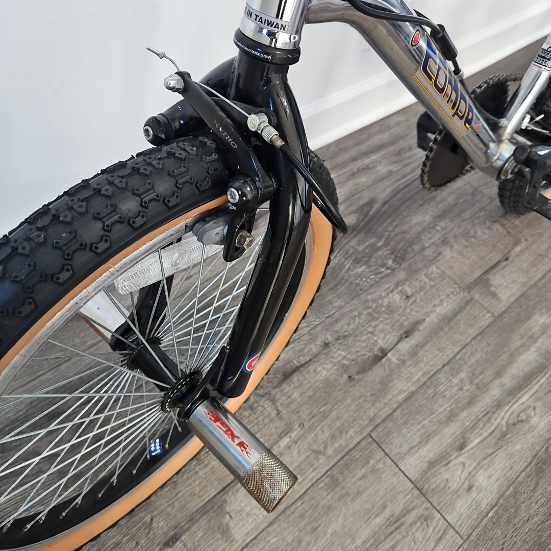 Dyno GT Compe BMX Freestyle 2009 09 Competition Bike Bicycle Retro Pegs