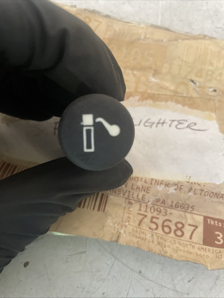 FREIGHTLINER CIGARETTE LIGHTER NEW OEM