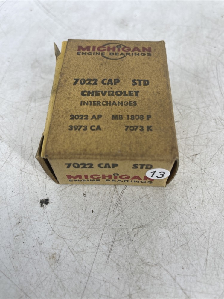 NOS OEM Michigan Engine Bearings Connector 7022 CAP STD