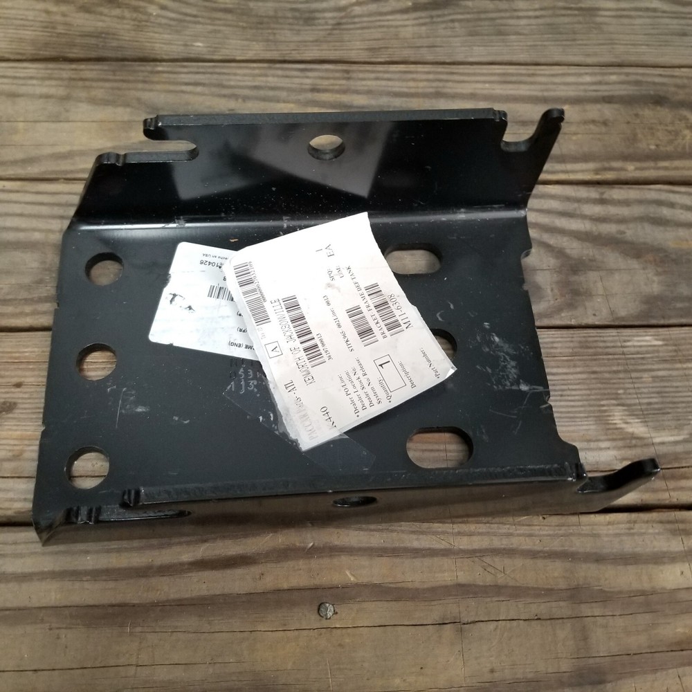 PACCAR Def Tank BRACKET M11-6308