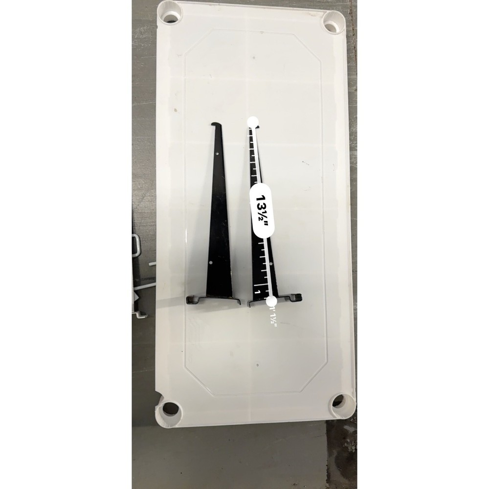 GRIDWALL SHELF BRACKET black 12″ (4pk)