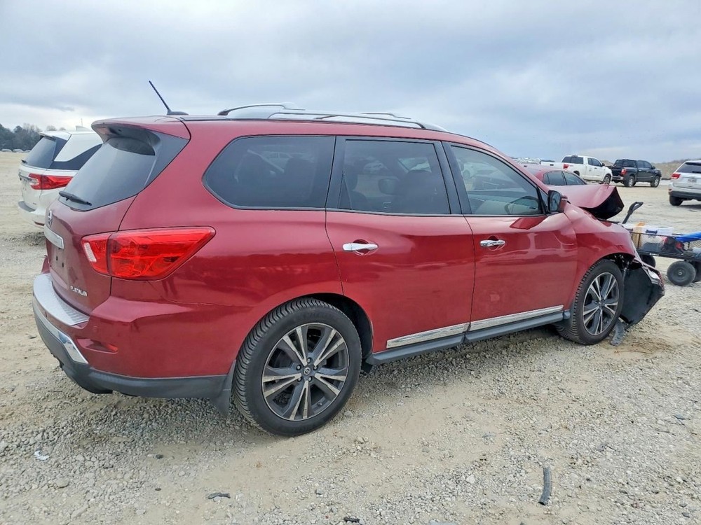 PATHFINDR 2018 Glove Box 4973711