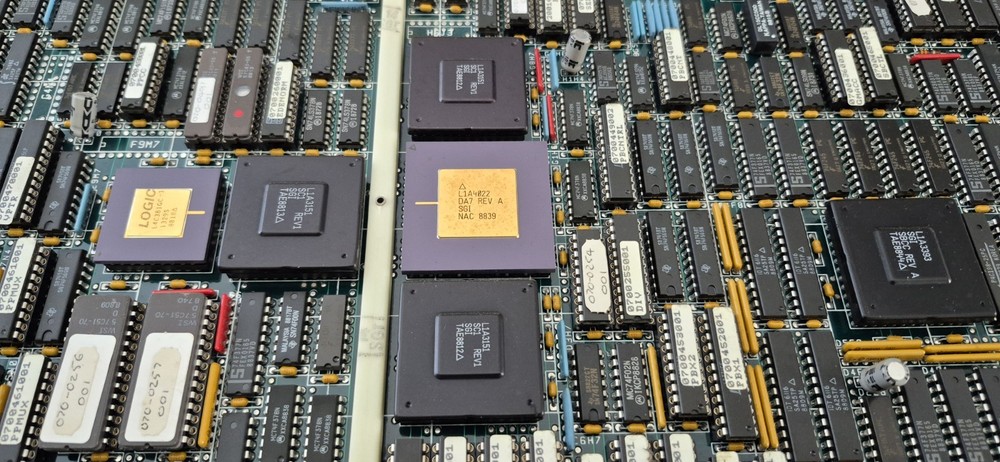 SGI Silicon Graphics IRIS 4D 030-0085-001 GM2 GRAPHICS MANAGER, UNTESTED