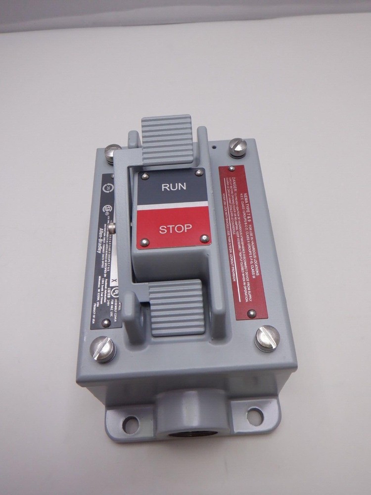 Allen Bradley 800H-2HJM7 Pushbutton Station Assembled