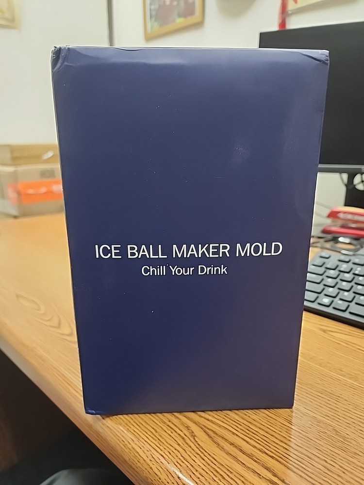 Compact Ice Cube Tray