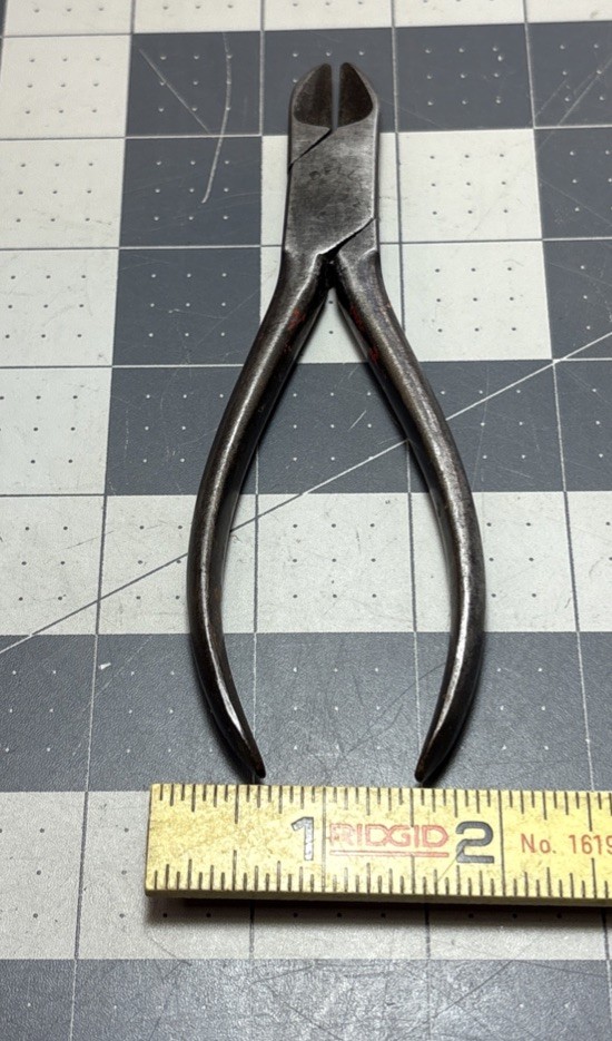 F.E. Lindston Sweden Bell System Cutter Tools