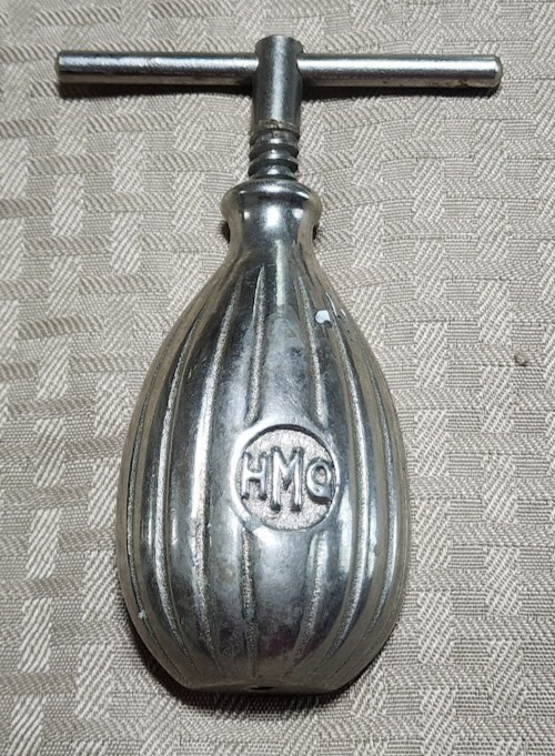 Vintage 1913 Henry Marcus Quackenbush Nutcracker Handheld Vice Style Turn-Screw