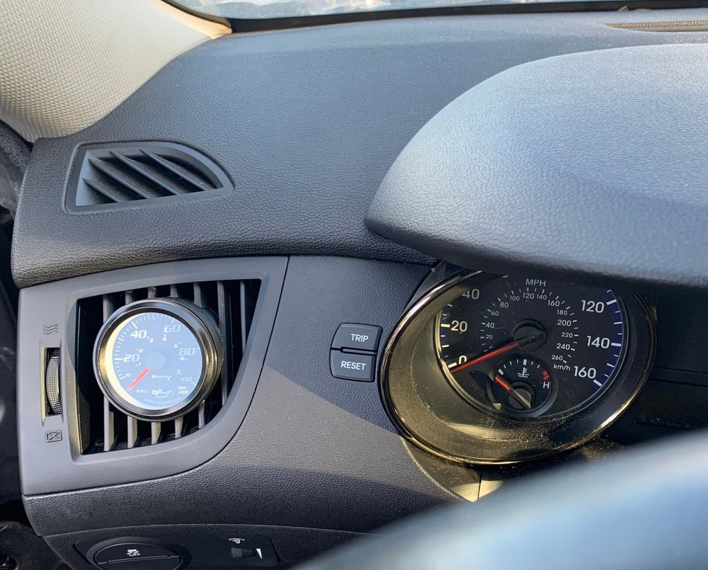 Genesis Coupe 10-16 Gauge Pod Driver Vent