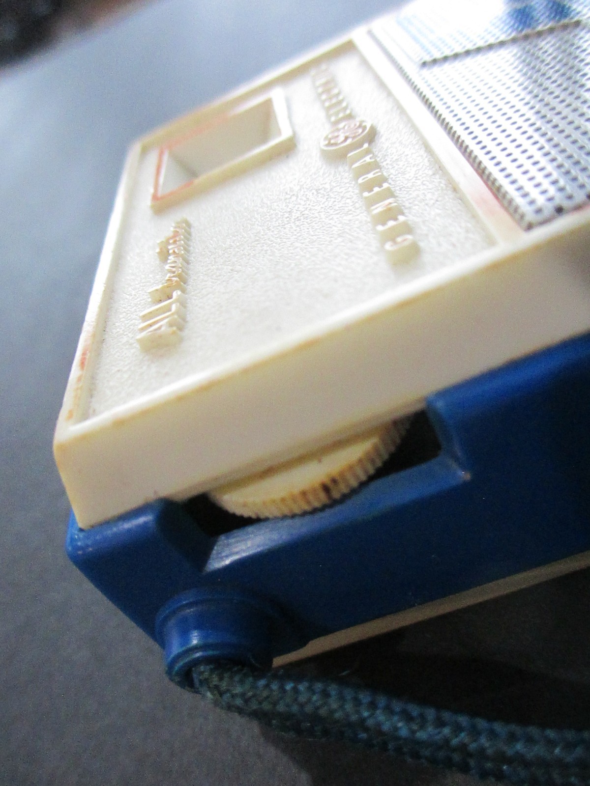 Vintage General Electric GE Spirit of 76 All Transistor Radio WORKING A3