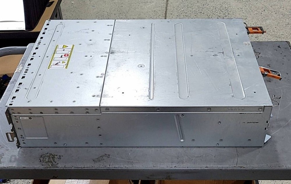 EMC STPE15 900-567-002 Storage System Chassis SEE NOTES