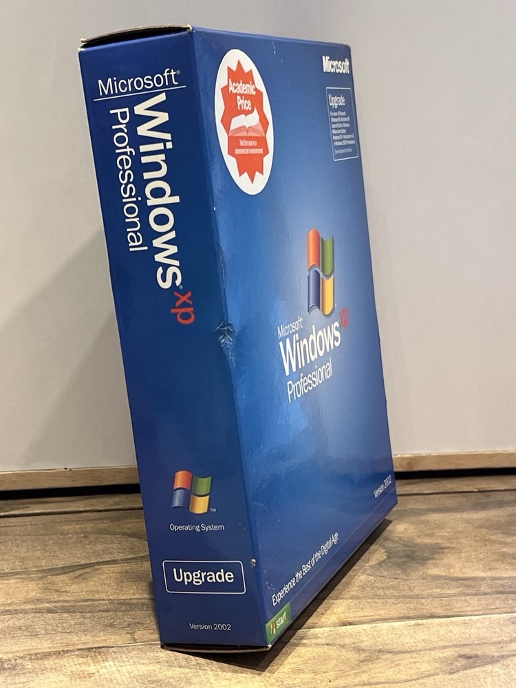 Microsoft Windows XP Professional Student Upgrade Version 2002 W/ Product Key