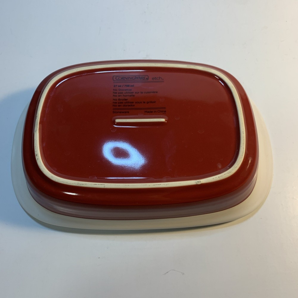 Corning Ware Etch Stoneware Baking Dish Rectangular 27 oz Red White 9.5" x 6.25"