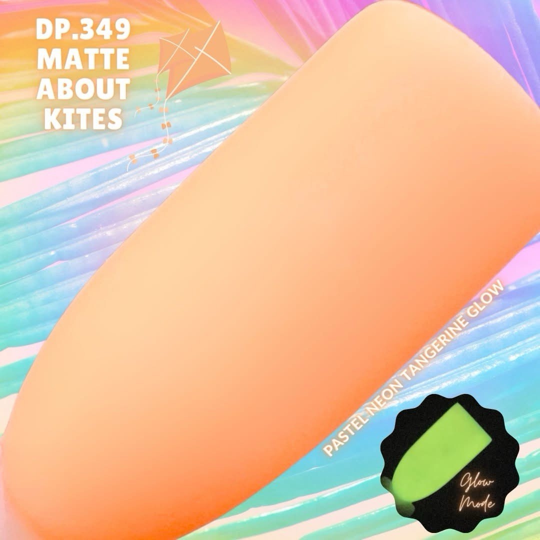 Sparkle & co Nail Dip Powder Matte About Kites Neon Pastel Tangerine Orange Glow