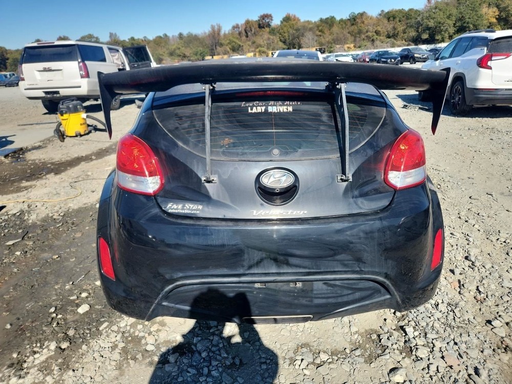 VELOSTER 2017 Glove Box 4968523