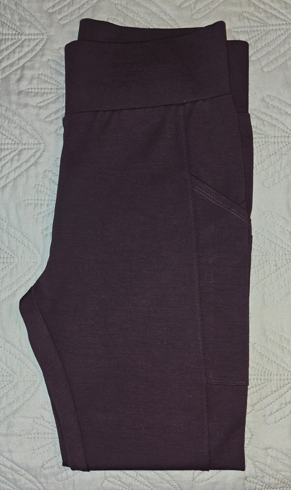 Lou Grey Sz M Luxurious Stretch Pants Jeggin Workout Running Yoga Outdoors Soft