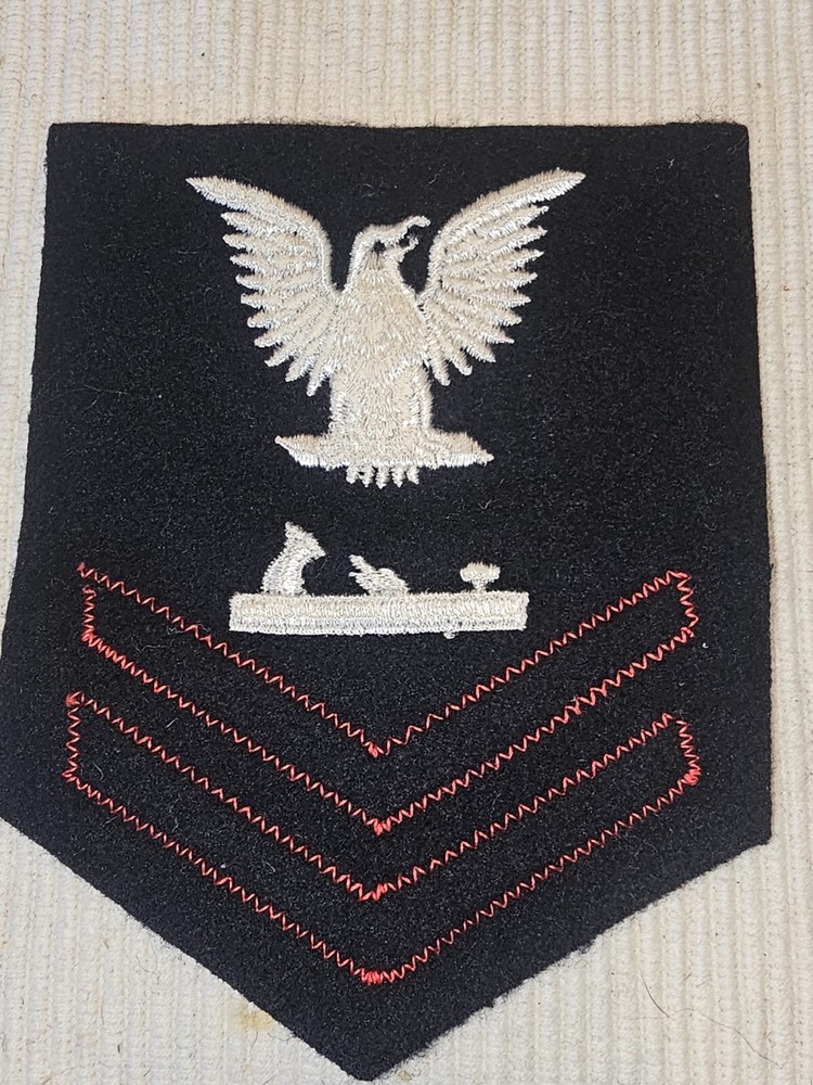 Obselete WWII USN Navy 2nd Class Pattern Maker Red Rate Chevron Patch L@@K!!! a