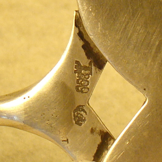 Large Heart-Shaped Cake Server (800 Silver)