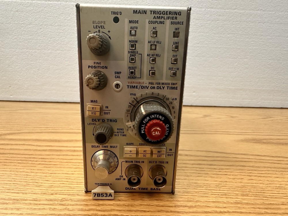 TEKTRONIX model 7B53A Dual Time Base Main Triggering Amplifier Module