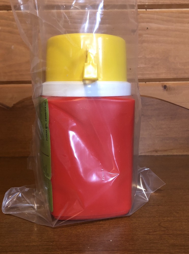 KISS 1977 LUNCHBOX THERMOS