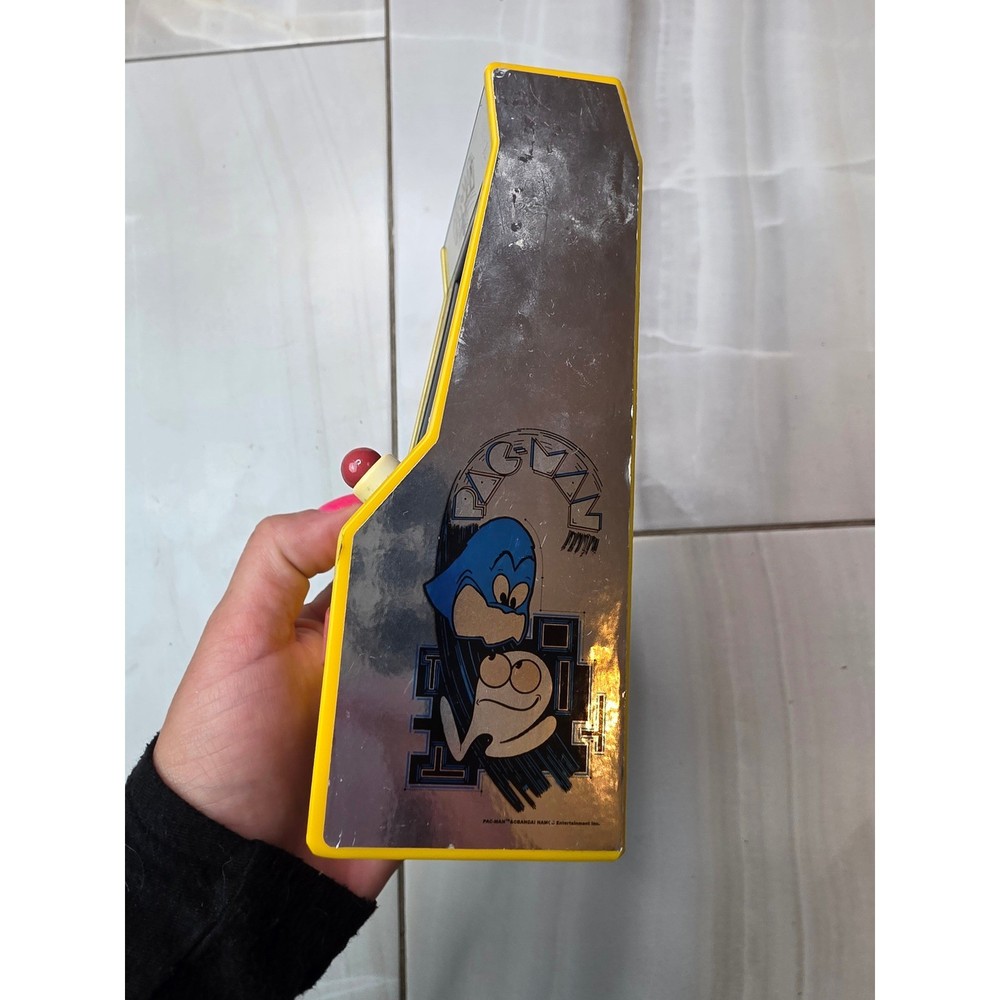 Pac-Man Mini Arcade Game Basic Fun 2020 Retro Handheld Console Yellow 09530 A6