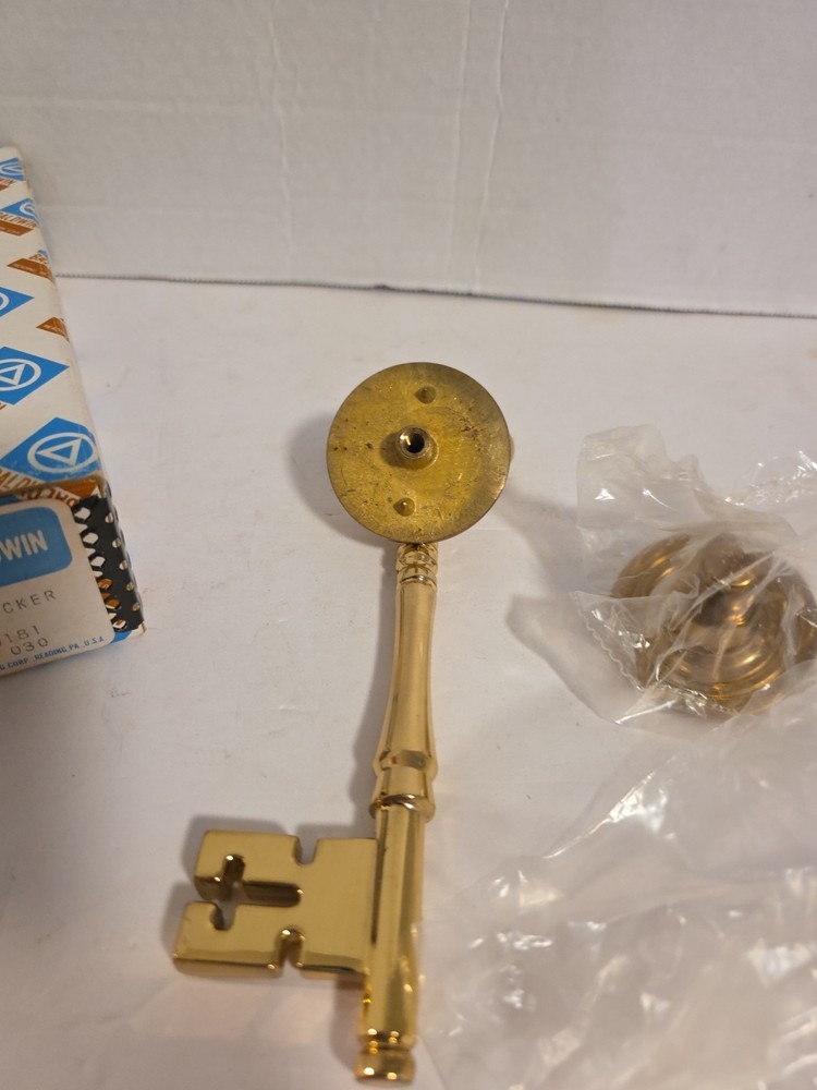 Vintage Baldwin #0181 Solid Brass Key Door Knocker Nos.