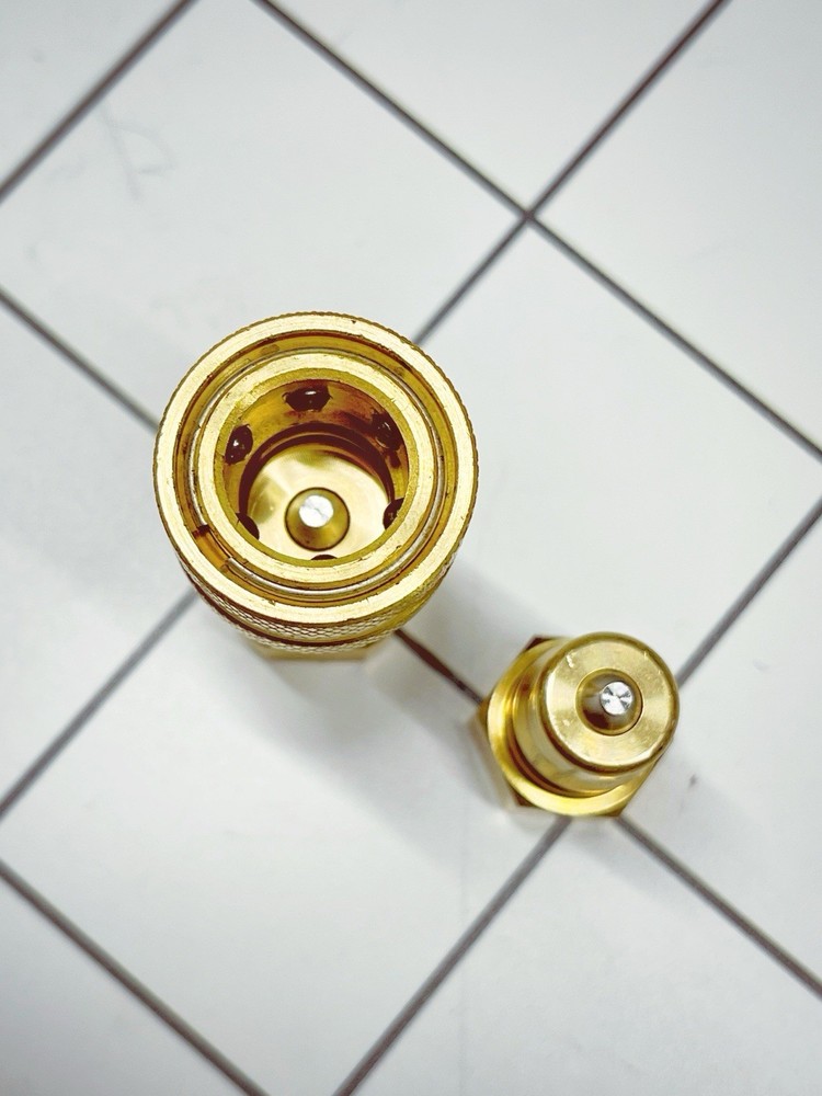 1/4" NPT Thread ISO B Carpet Extractor Brass Quick Connector Coupler