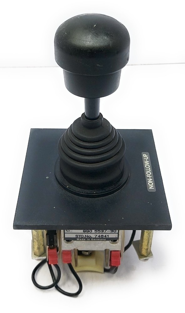 4930 Non-follow-up Joystick Controller