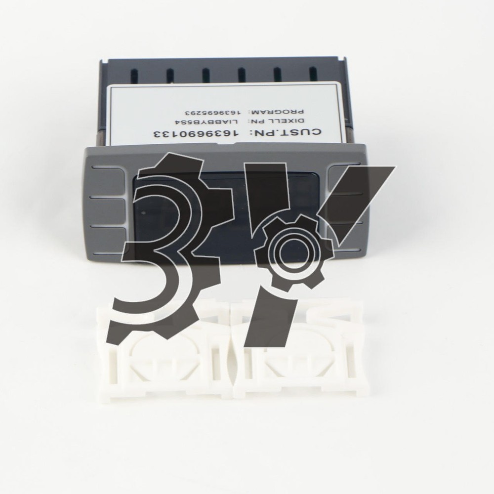 1PCS NEW Copeland XR01CX-5N8C0 Temperature Controller