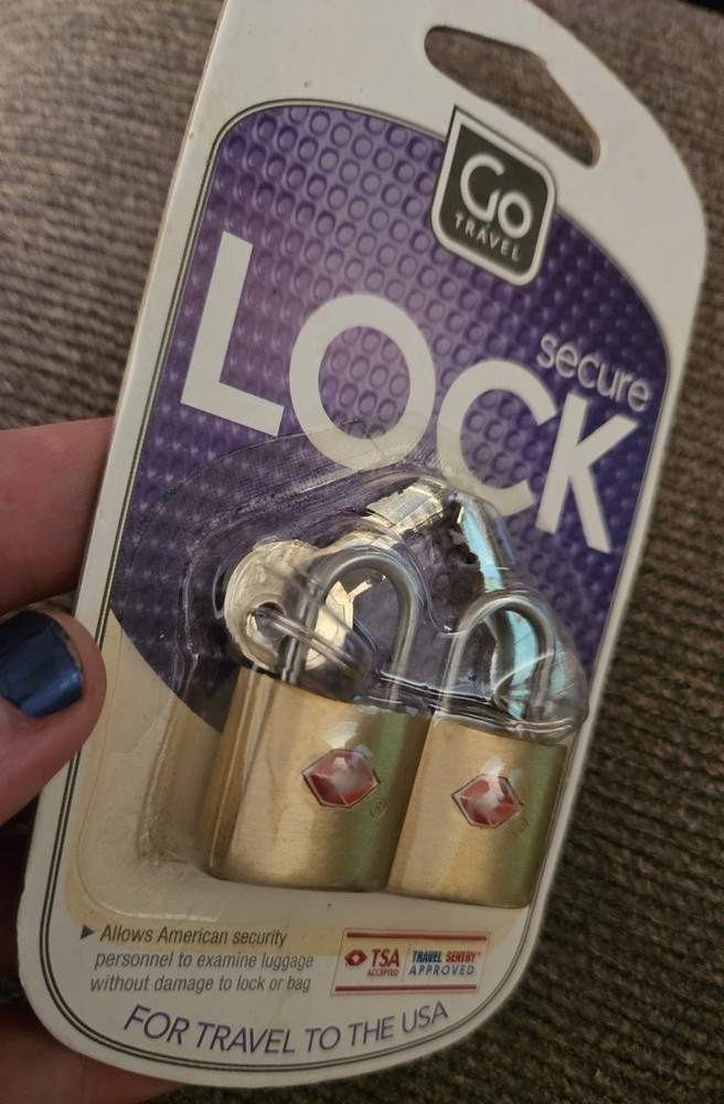 Go Travel Secure Lock Key 2 Pair USA Solid Safe Secure TSA Accepted Sealed NEW🔐