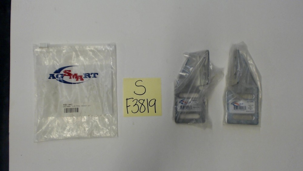 469940 Universal Flip Type Bracket Set