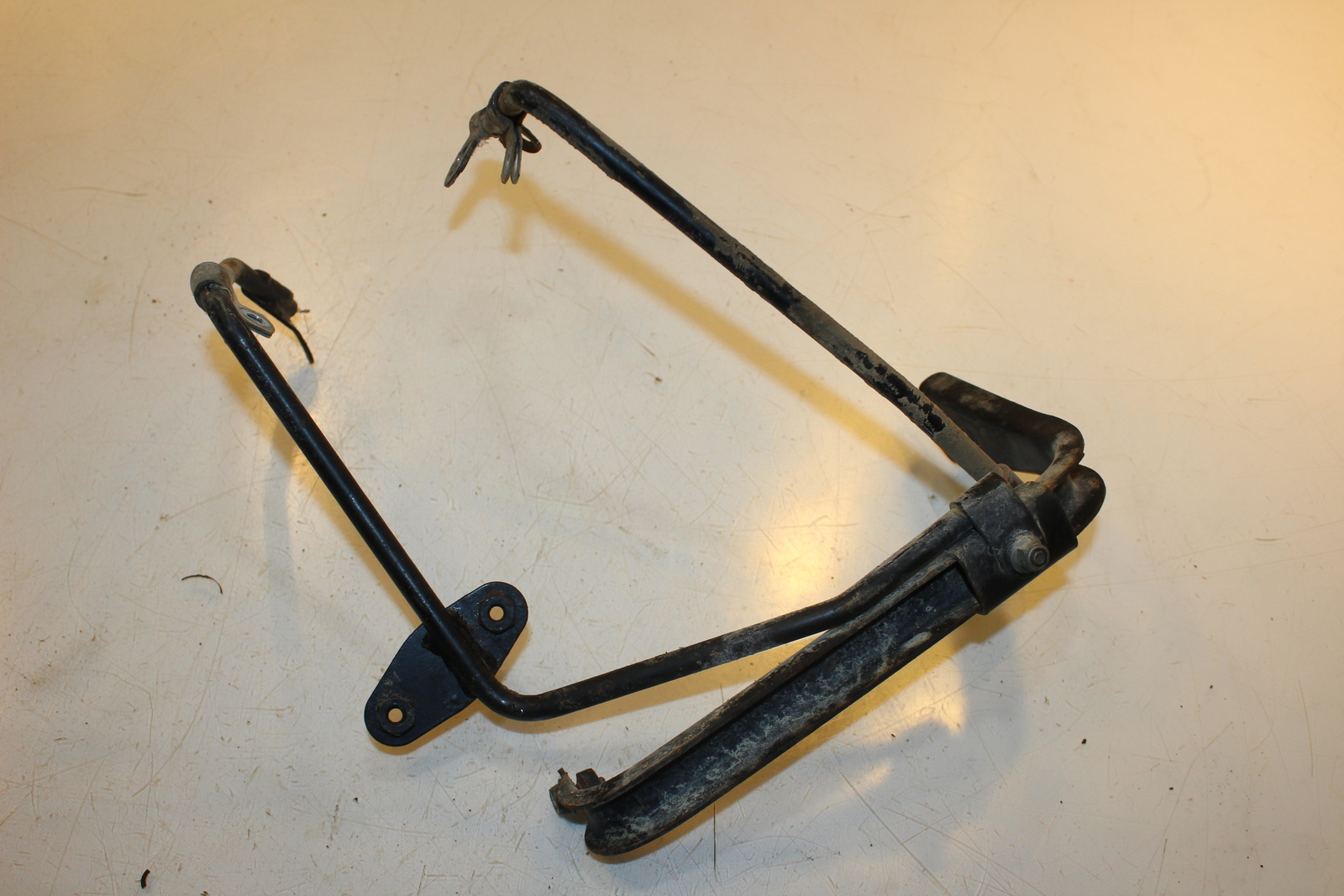 2006 Polaris Outlaw 500 Left Right Foot Rest Peg Step Footwells Floor Board