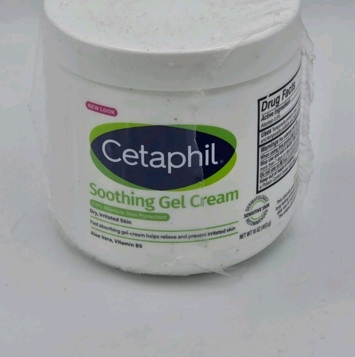 Cetaphil 8 CT Care Essentials Kit