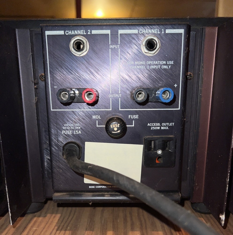 Bose 1800 Power Amplifier Solid State Dual Channel (Untested)