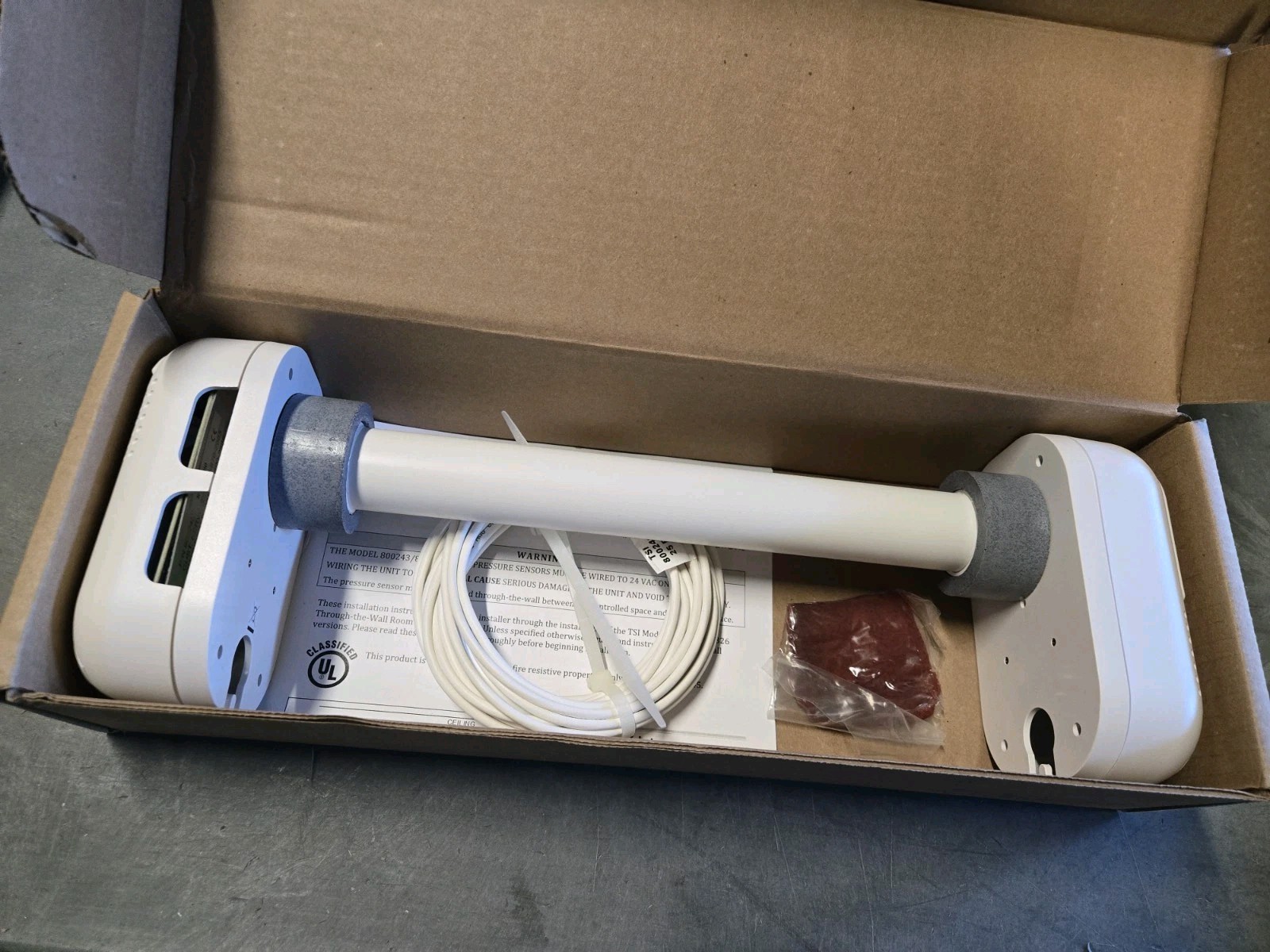 *New* TSI Pressura 800243 Room Pressure Sensor W/ Cable