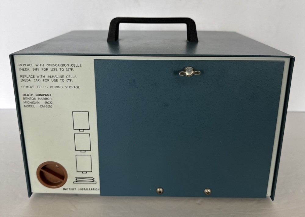Heathkit Engine Analyzer Model CM-1050 With Cords Vintage Untested Clean