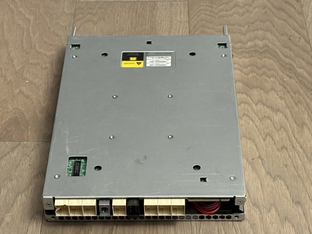 NetApp 111-03964+E3, 111-03965 + E3 -Netapp Controller - Make an Offer