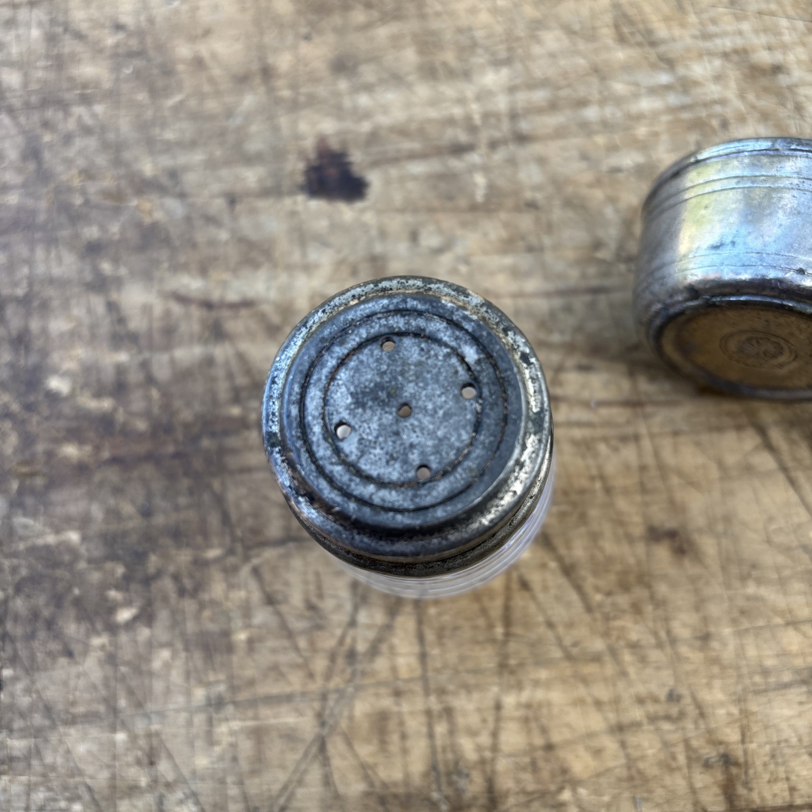 Antique Arte Italica Tavola SM Salt and Pepper with caddy Glass & 95% Pewter